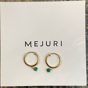 Mejuri round green agate hoop earrings